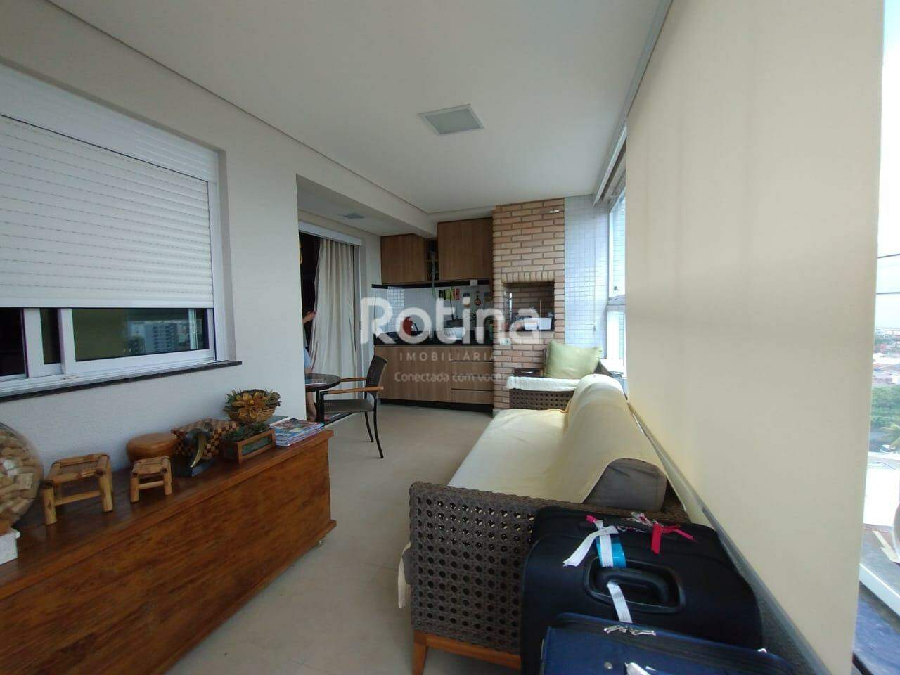 Apartamento à venda, 3 quartos em Uberlândia no bairro Nossa Senhora Aparecida no valor de R$ 1.050.000,00 - Rotina Imobiliária: 