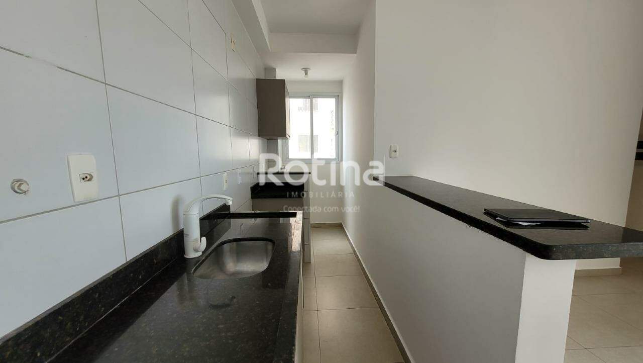 Apartamento à venda, 2 quartos em Uberlândia no bairro Aclimação no valor de R$ 310.000,00 - Rotina Imobiliária: 