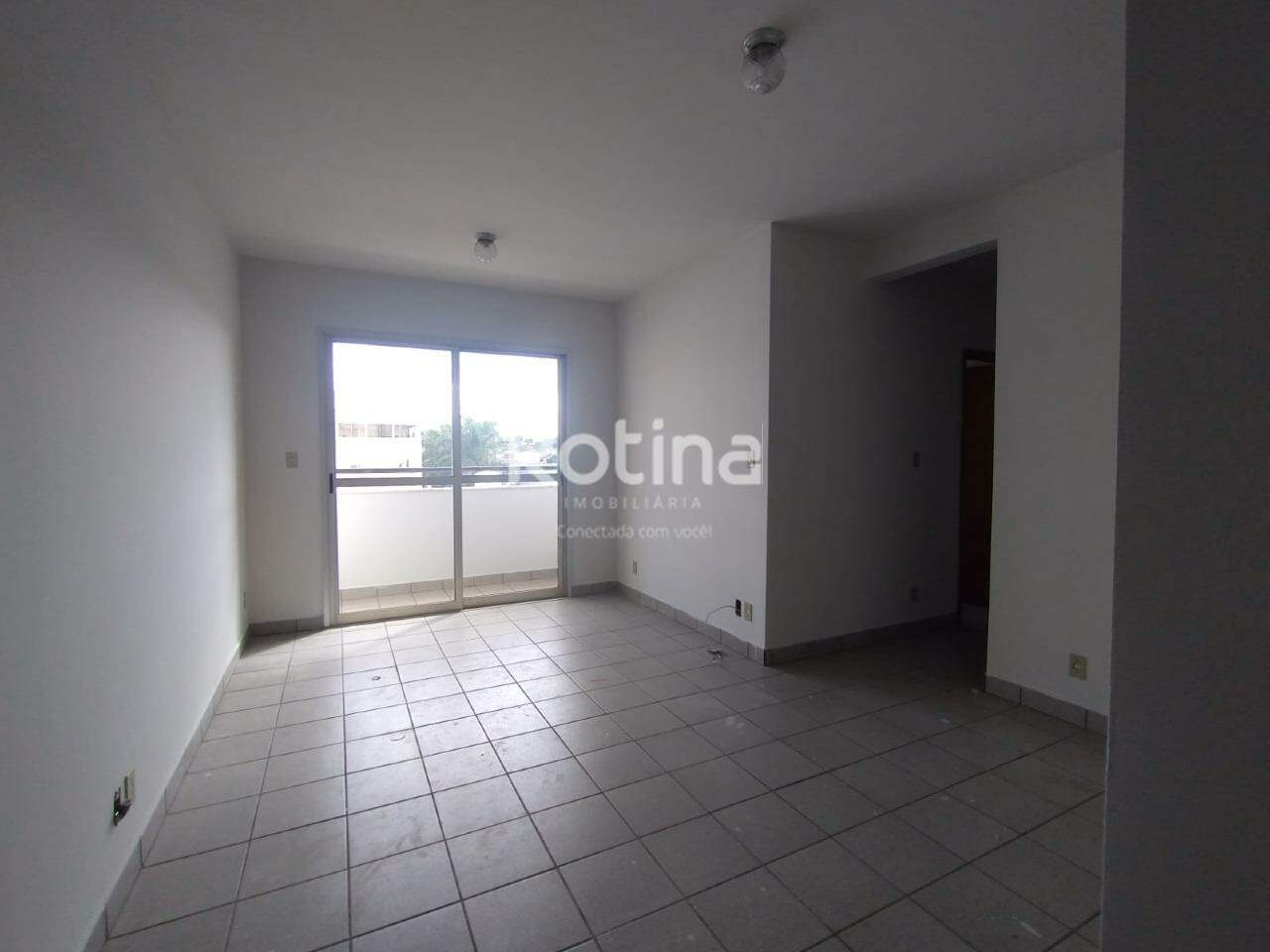 Apartamento para alugar, 3 quartos em Uberlândia no bairro Martins no valor de R$ 1.350,00 - Rotina Imobiliária: 