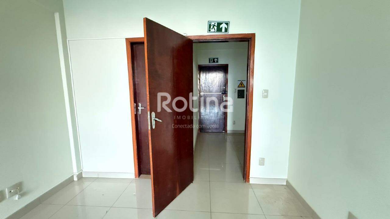 Sala à venda, em Uberlândia no bairro Centro no valor de R$ 79.000,00 - Rotina Imobiliária: 