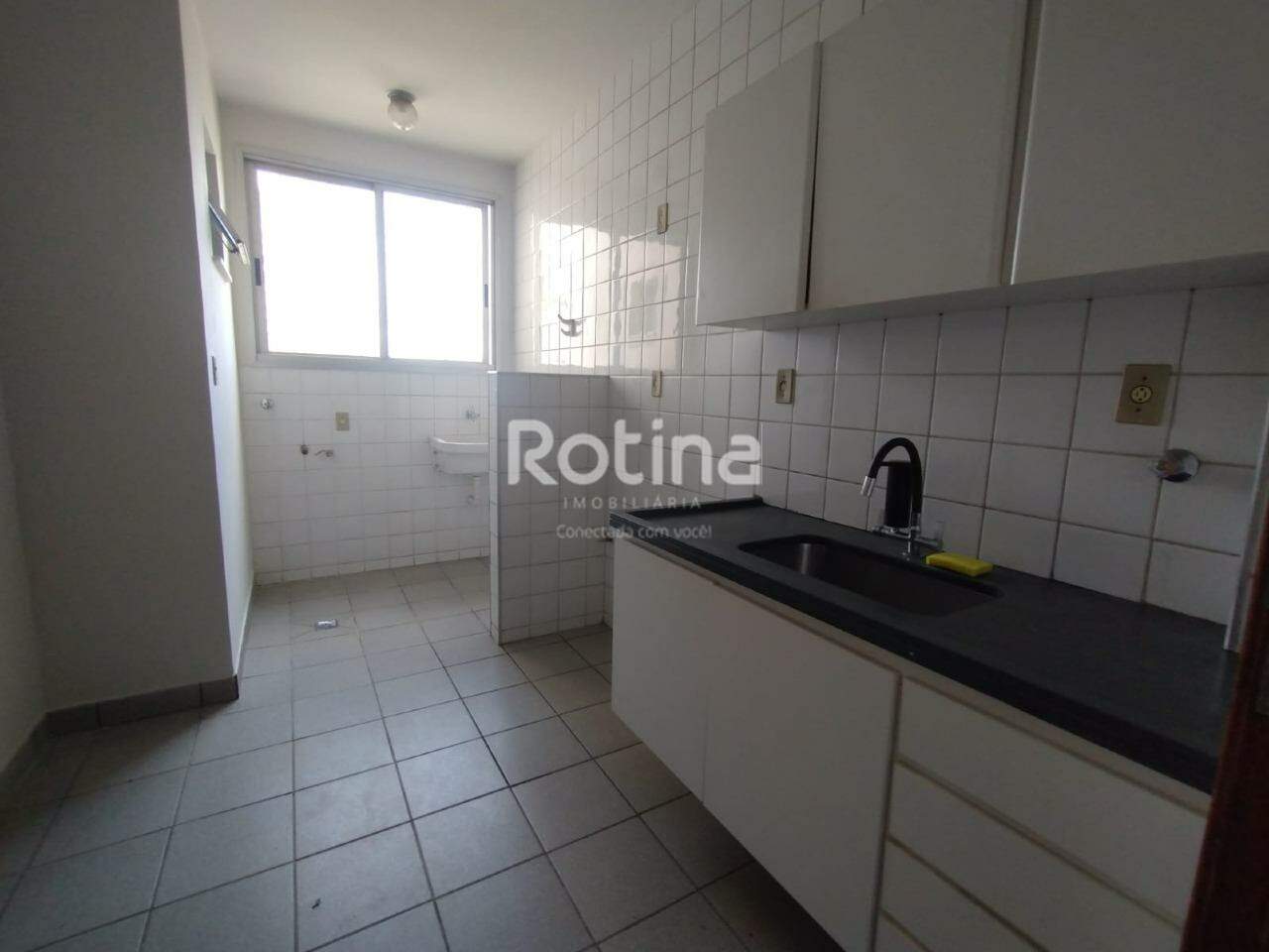 Apartamento para alugar, 3 quartos em Uberlândia no bairro Martins no valor de R$ 1.350,00 - Rotina Imobiliária: 