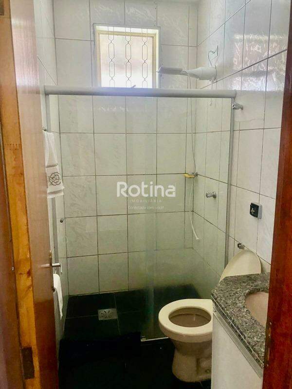 Casa à venda, 3 quartos em Uberlândia no bairro Minas Gerais no valor de R$ 450.000,00 - Rotina Imobiliária: 