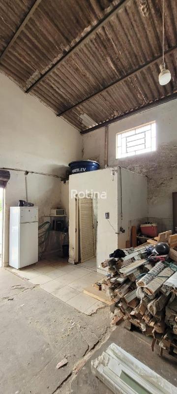 Galpão à venda, em Uberlândia no bairro Pampulha no valor de R$ 550.000,00 - Rotina Imobiliária: 