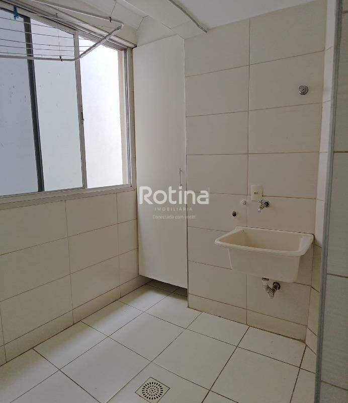 Apartamento à venda, 3 quartos em Uberlândia no bairro Umuarama no valor de R$ 550.000,00 - Rotina Imobiliária: 