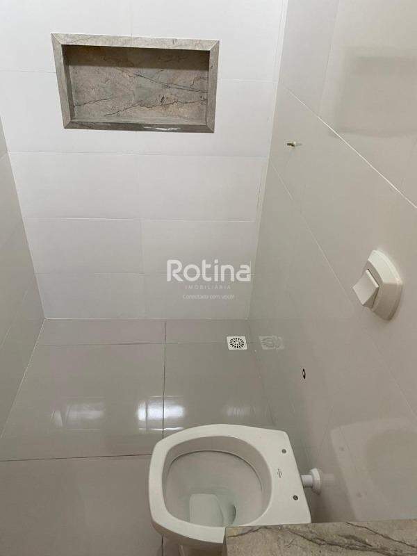 Casa à venda, 2 quartos em Uberlândia no bairro Shopping Park no valor de R$ 230.000,00 - Rotina Imobiliária: 