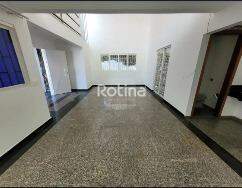 Casa para alugar, 3 quartos em Uberlândia no bairro Morada da Colina no valor de R$ 4.500,00 - Rotina Imobiliária: 