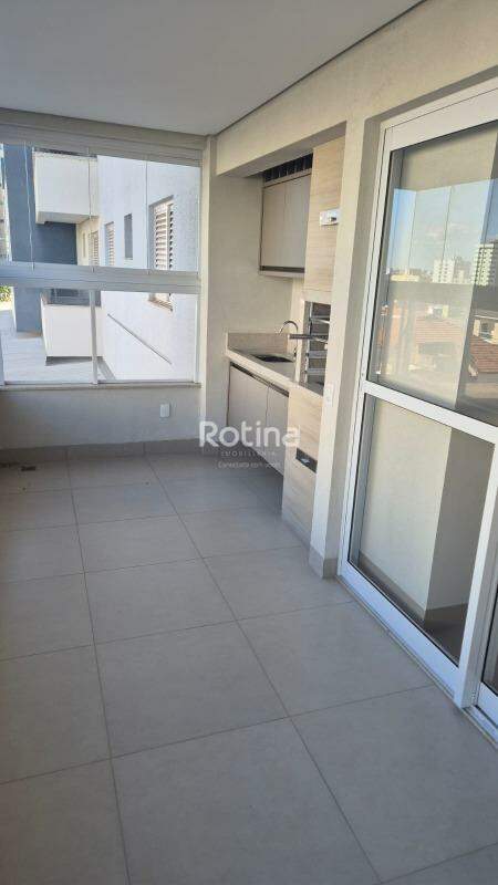 Apartamento para alugar, 3 quartos em Uberlândia no bairro Martins no valor de R$ 4.800,00 - Rotina Imobiliária: 