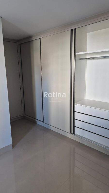 Apartamento para alugar, 3 quartos em Uberlândia no bairro Martins no valor de R$ 4.800,00 - Rotina Imobiliária: 
