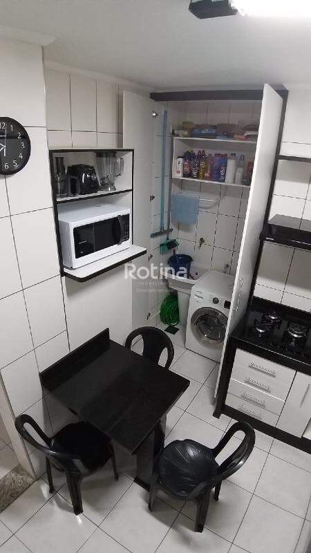 Apartamento para alugar, 2 quartos em Uberlândia no bairro Patrimônio no valor de R$ 2.500,00 - Rotina Imobiliária: 