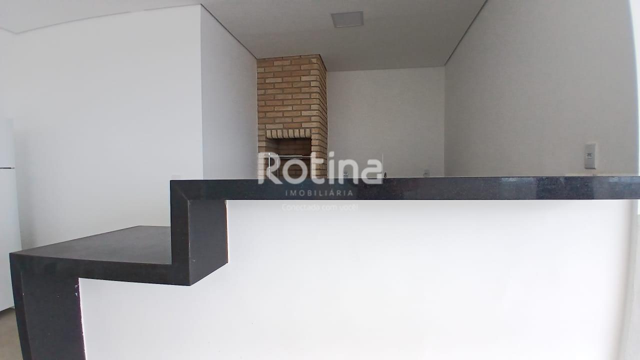 Apartamento para alugar, 2 quartos em Uberlândia no bairro Segismundo Pereira no valor de R$ 1.800,00 - Rotina Imobiliária: 
