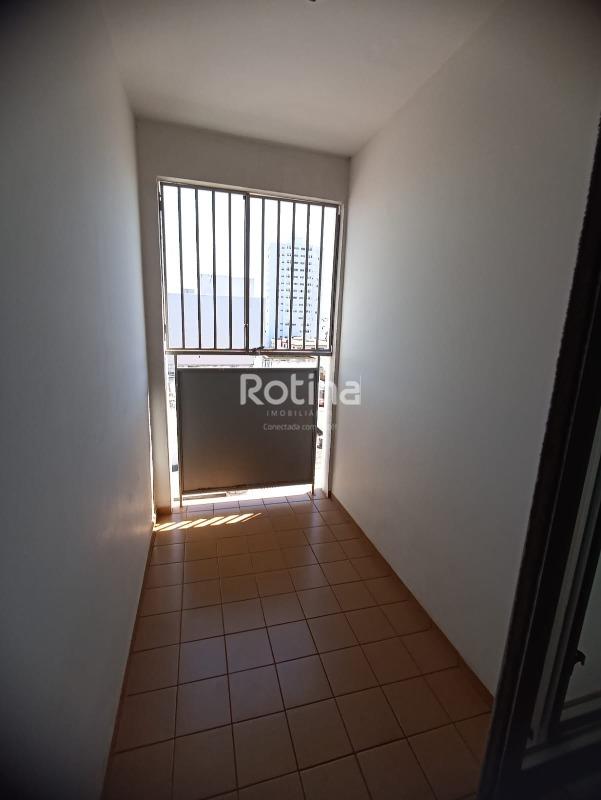 Apartamento à venda, 2 quartos em Uberlândia no bairro Brasil no valor de R$ 300.000,00 - Rotina Imobiliária: 