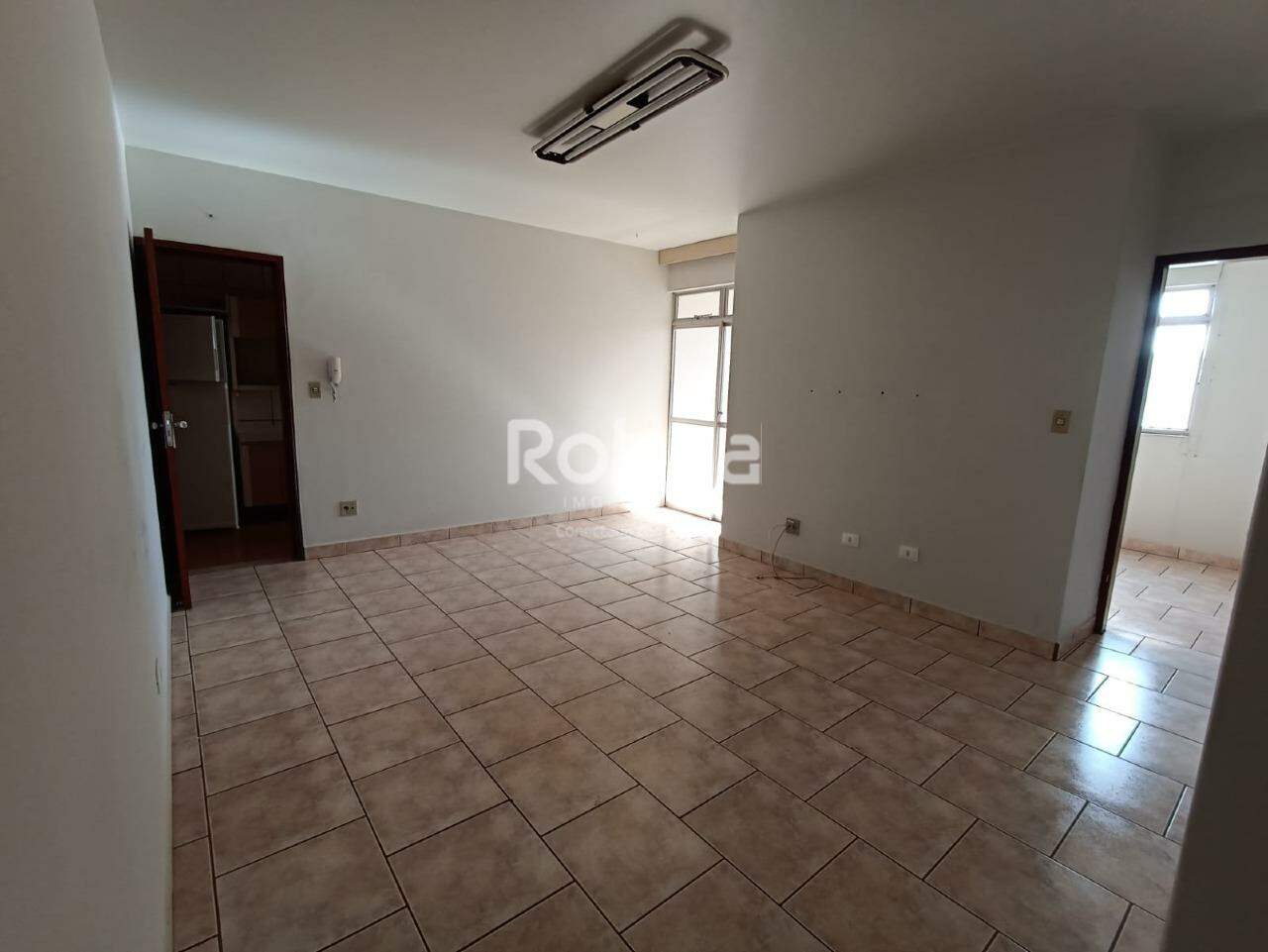 Apartamento à venda, 2 quartos em Uberlândia no bairro Brasil no valor de R$ 265.000,00 - Rotina Imobiliária: 