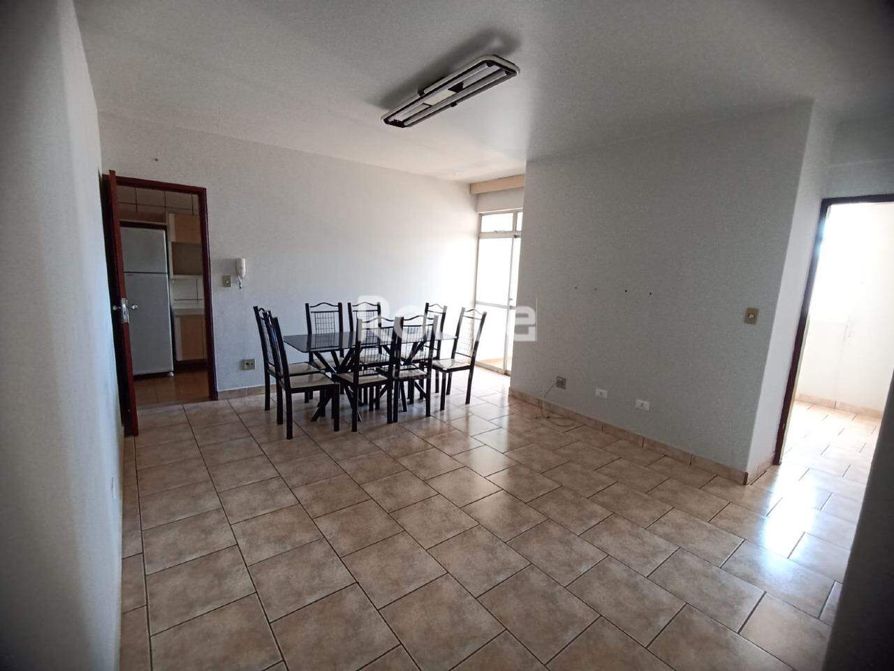 Apartamento à venda, 2 quartos em Uberlândia no bairro Brasil no valor de R$ 300.000,00 - Rotina Imobiliária: 