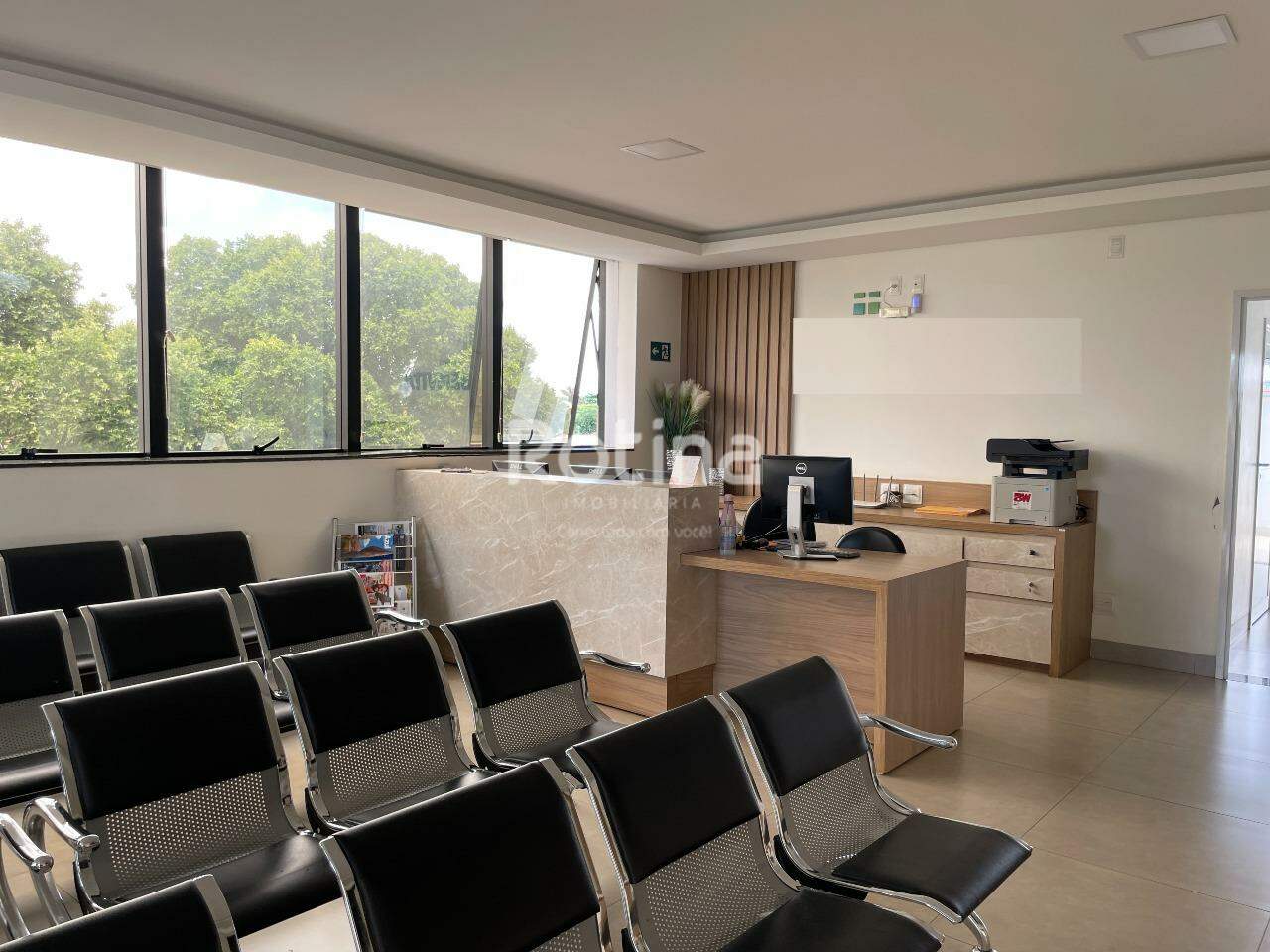 Sala para alugar, em Uberlândia no bairro Osvaldo Rezende no valor de R$ 20.000,00 - Rotina Imobiliária: 