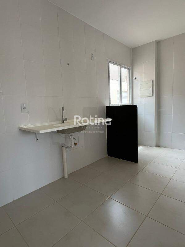 Apartamento à venda, 2 quartos em Uberlândia no bairro Grand Ville no valor de R$ 210.000,00 - Rotina Imobiliária: 