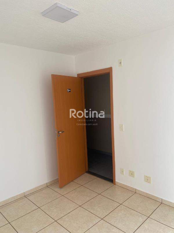 Apartamento à venda, 2 quartos em Uberlândia no bairro Shopping Park no valor de R$ 168.000,00 - Rotina Imobiliária: 