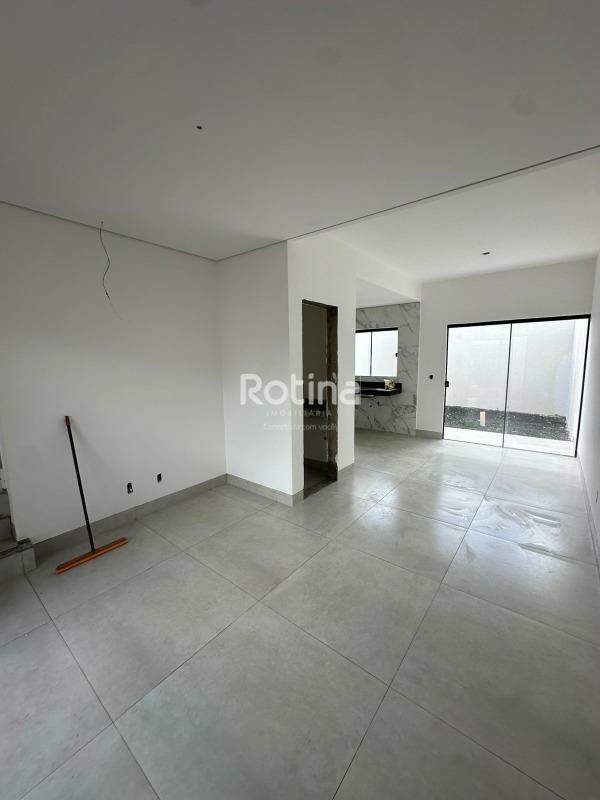 Casa à venda, 2 quartos em Uberlândia no bairro Novo Mundo no valor de R$ 560.000,00 - Rotina Imobiliária: 