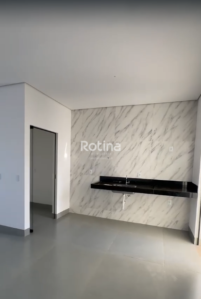 Casa à venda, 2 quartos em Uberlândia no bairro Novo Mundo no valor de R$ 420.000,00 - Rotina Imobiliária: 