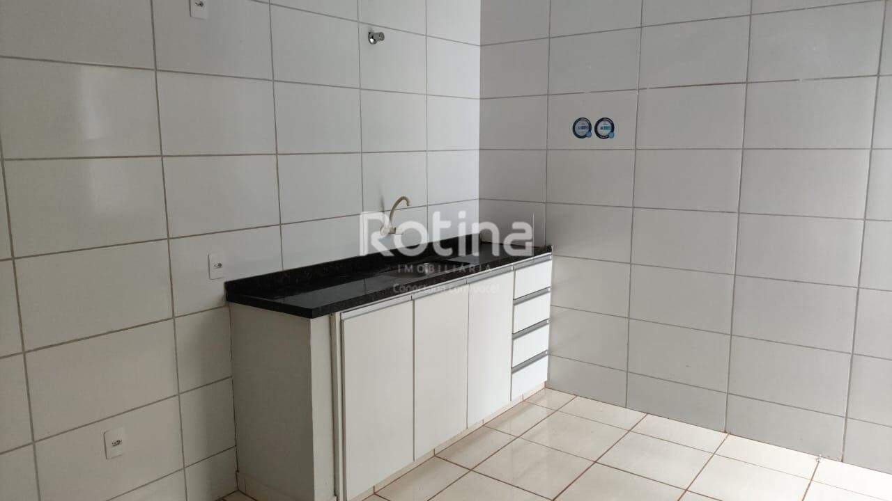 Casa para alugar, 2 quartos em Uberlândia no bairro Jardim Europa no valor de R$ 1.500,00 - Rotina Imobiliária: 