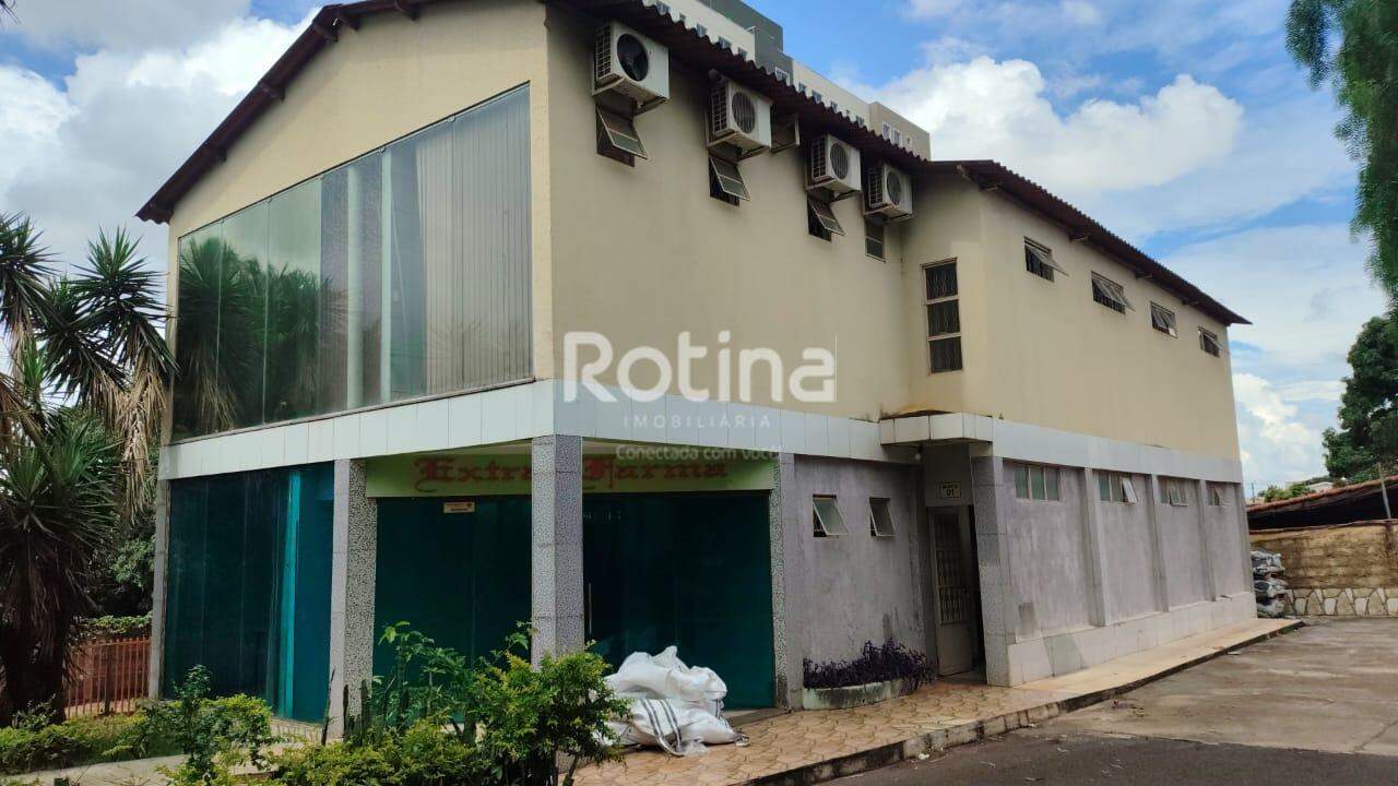 Comercial para alugar, em Uberlândia no bairro Chacaras Tubalina e Quartel no valor de R$ 8.000,00 - Rotina Imobiliária: 
