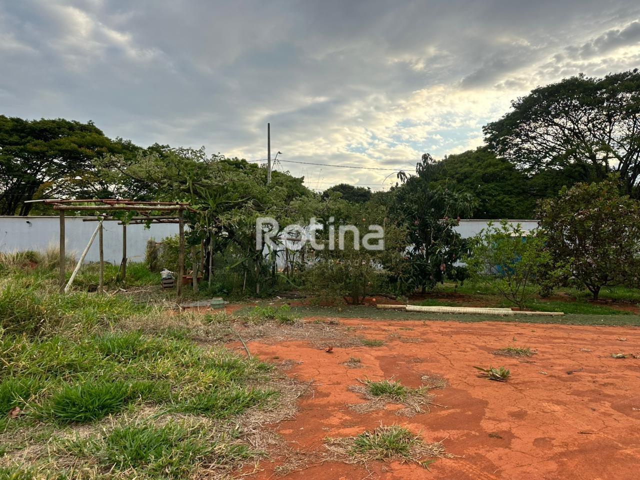 Chacara à venda, 2 quartos em Uberlândia no bairro Mansões Aeroporto no valor de R$ 1.800.000,00 - Rotina Imobiliária: 