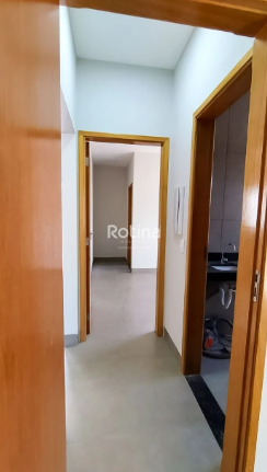Casa à venda, em Uberlândia no bairro Aclimação no valor de R$ 450.000,00 - Rotina Imobiliária: 