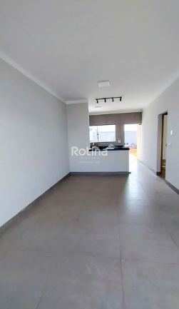 Casa à venda, em Uberlândia no bairro Aclimação no valor de R$ 450.000,00 - Rotina Imobiliária: 