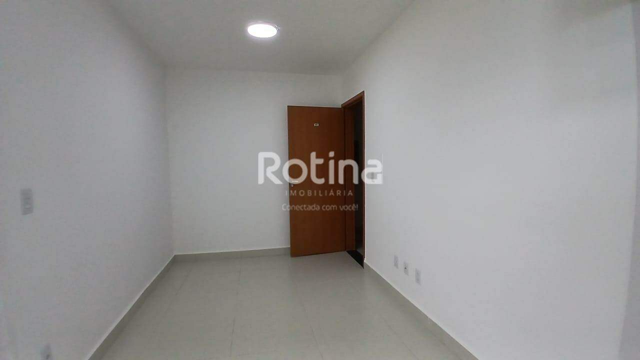 Apartamento à venda, 2 quartos em Uberlândia no bairro Segismundo Pereira no valor de R$ 400.000,00 - Rotina Imobiliária: 