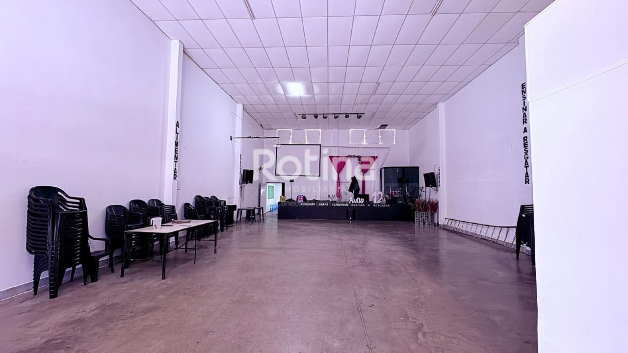 Galpão à venda, em Uberlândia no bairro Shopping Park no valor de R$ 800.000,00 - Rotina Imobiliária: 