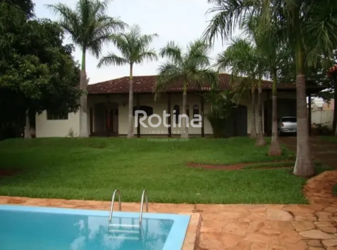 Casa à venda, 5 quartos em Uberlândia no bairro Cidade Jardim no valor de R$ 2.600.000,00 - Rotina Imobiliária: 
