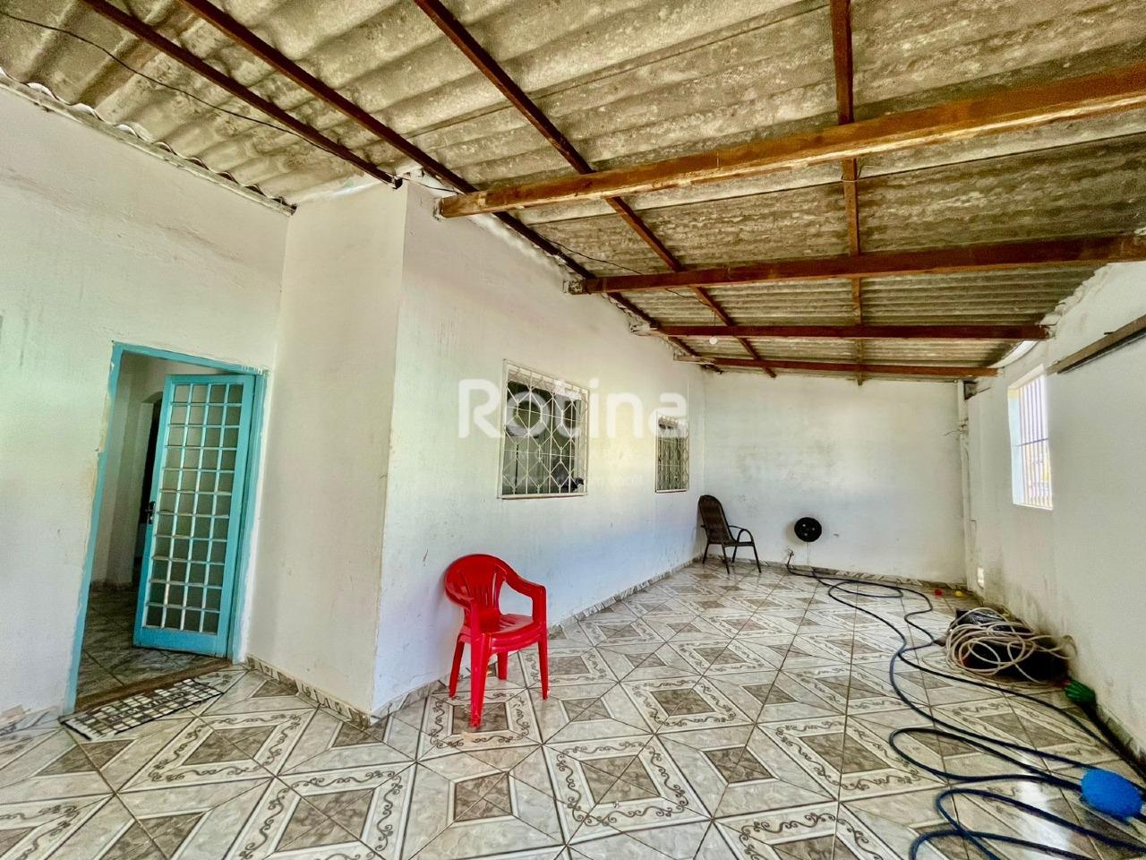 Terreno à venda, 5 quartos em Uberlândia no bairro São Jorge no valor de R$ 300.000,00 - Rotina Imobiliária: 