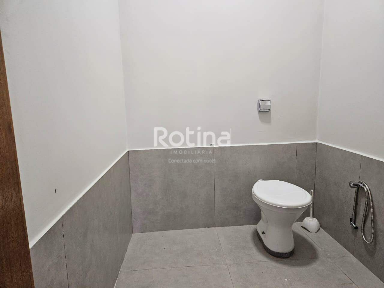 Loja para alugar, em Uberlândia no bairro Martins no valor de R$ 1.900,00 - Rotina Imobiliária: 