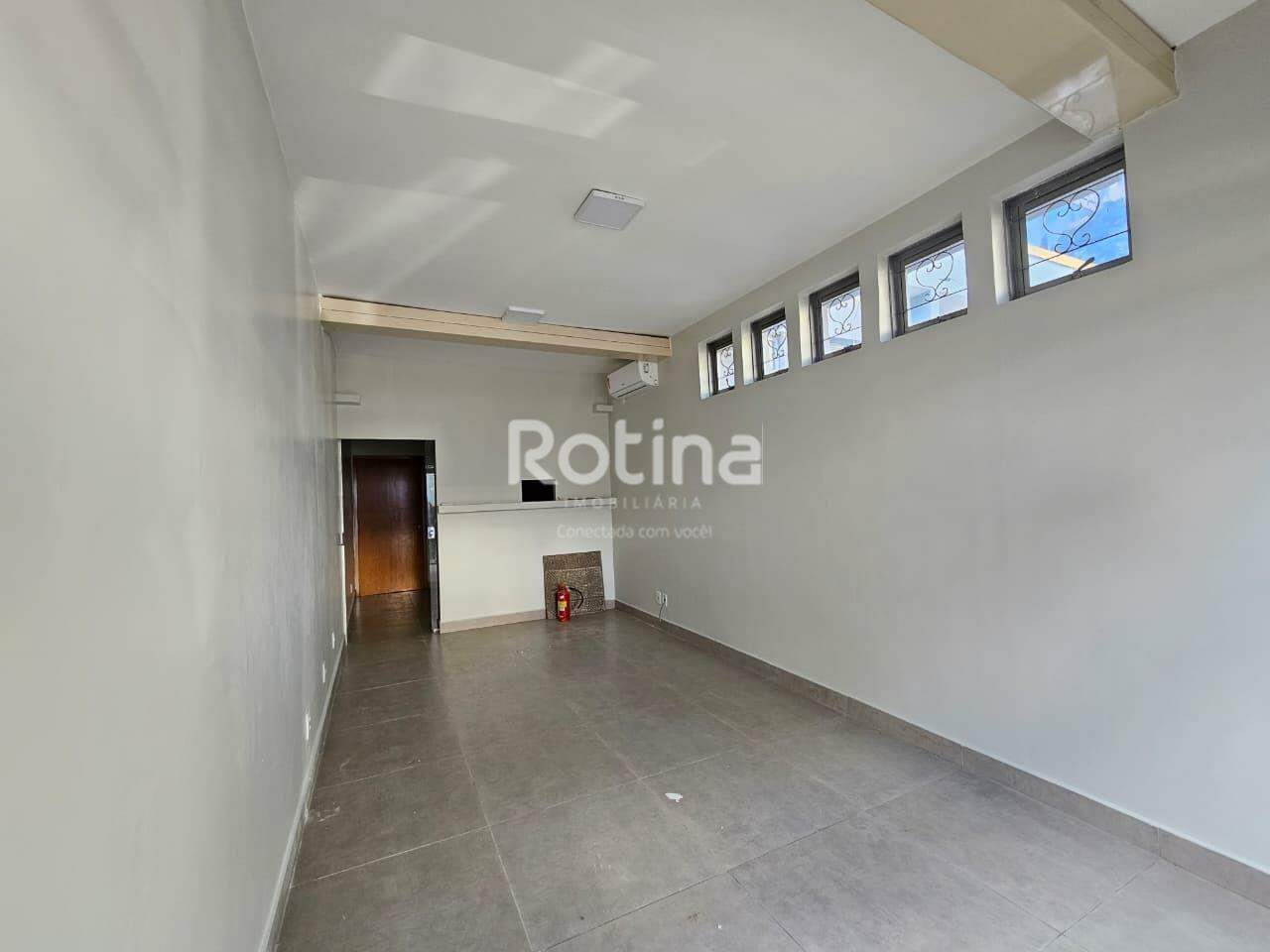 Loja para alugar, em Uberlândia no bairro Martins no valor de R$ 1.900,00 - Rotina Imobiliária: 