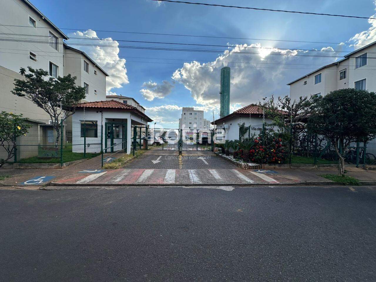 Apartamento à venda, 2 quartos em Uberlândia no bairro Novo Mundo no valor de R$ 210.000,00 - Rotina Imobiliária: 