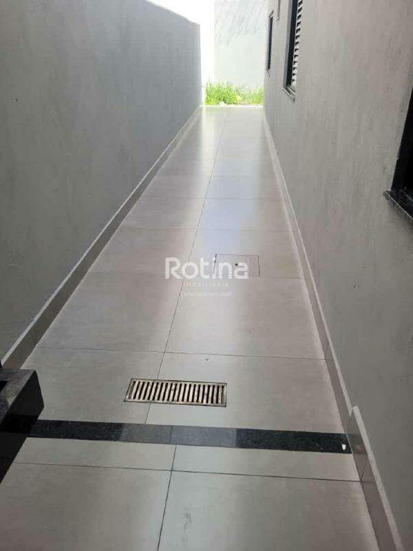 Casa para alugar, 2 quartos em Uberlândia no bairro Jardim Brasília no valor de R$ 2.800,00 - Rotina Imobiliária: 