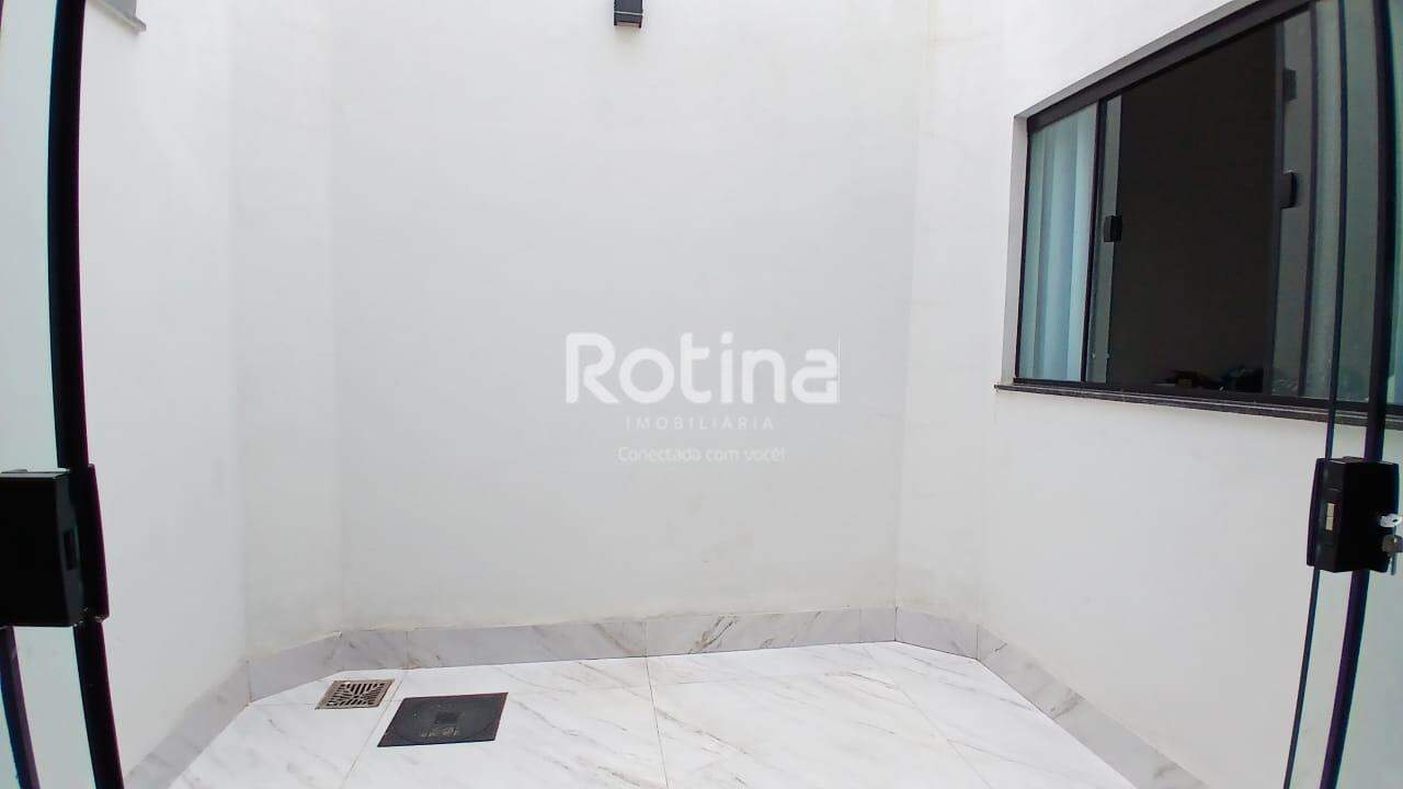 Casa para alugar, 3 quartos em Uberlândia no bairro Jardim Ipanema no valor de R$ 2.500,00 - Rotina Imobiliária: 
