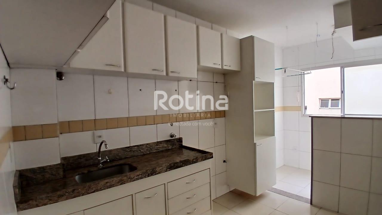 Apartamento para alugar, 3 quartos em Uberlândia no bairro Santa Maria no valor de R$ 2.200,00 - Rotina Imobiliária: 