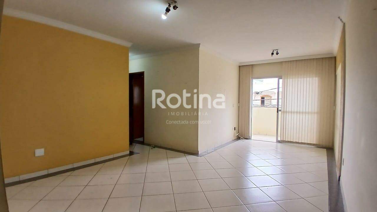 Apartamento para alugar, 3 quartos em Uberlândia no bairro Santa Maria no valor de R$ 2.600,00 - Rotina Imobiliária: 