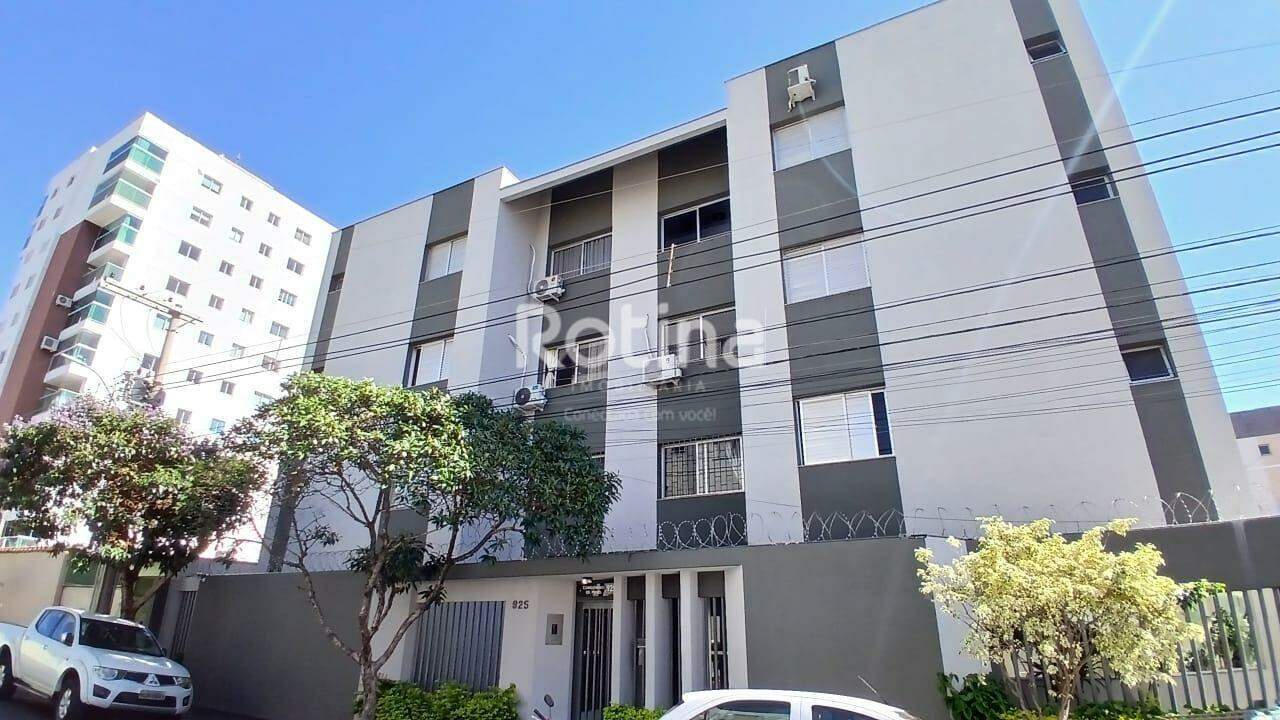 Apartamento para alugar, 3 quartos em Uberlândia no bairro Saraiva no valor de R$ 2.000,00 - Rotina Imobiliária: 