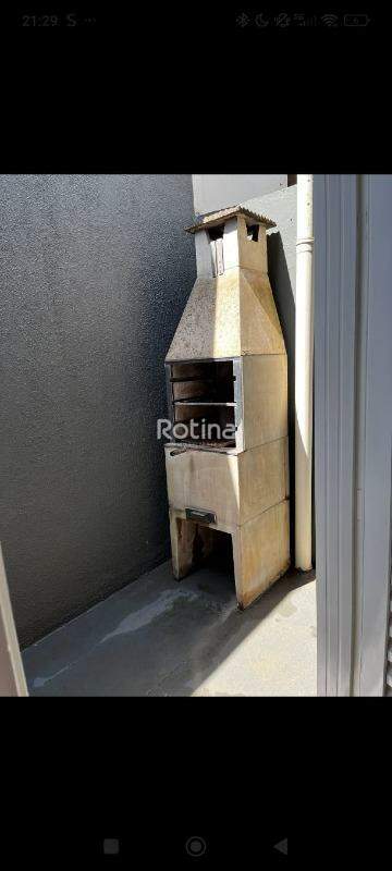 Casa para alugar, 2 quartos em Uberlândia no bairro Shopping Park no valor de R$ 1.400,00 - Rotina Imobiliária: 