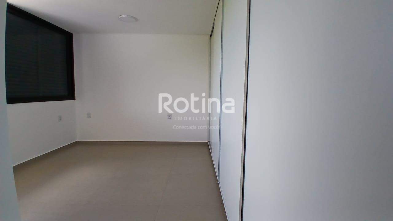 Casa para alugar, 3 quartos em Uberlândia no bairro Jardim Karaíba no valor de R$ 5.800,00 - Rotina Imobiliária: 