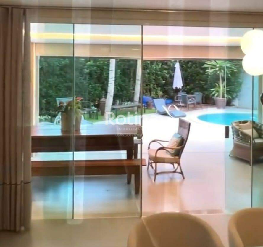 Casa Condomínio Fechado para alugar, 4 quartos em Uberlândia no bairro Morada da Colina no valor de R$ 15.000,00 - Rotina Imobiliária: 