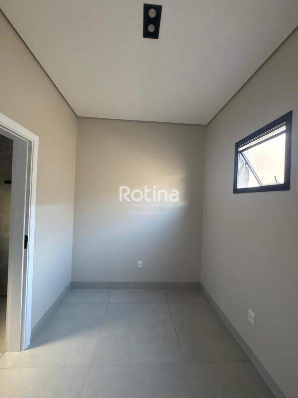 Casa à venda, 3 quartos em Uberlândia no bairro Santa Rosa no valor de R$ 950.000,00 - Rotina Imobiliária: 