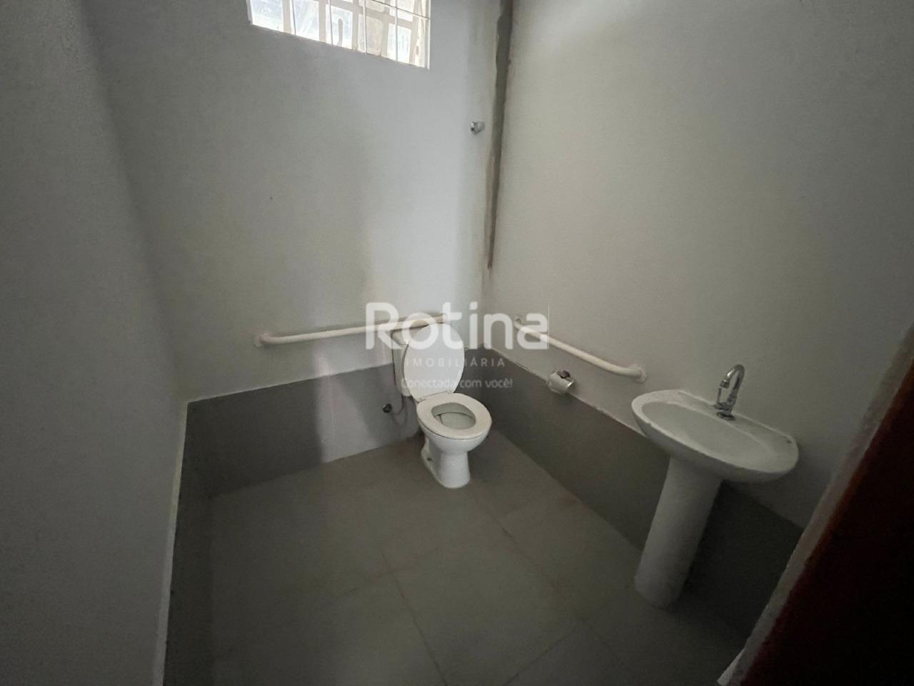 Comercial para alugar, em Uberlândia no bairro Centro no valor de R$ 8.000,00 - Rotina Imobiliária: 