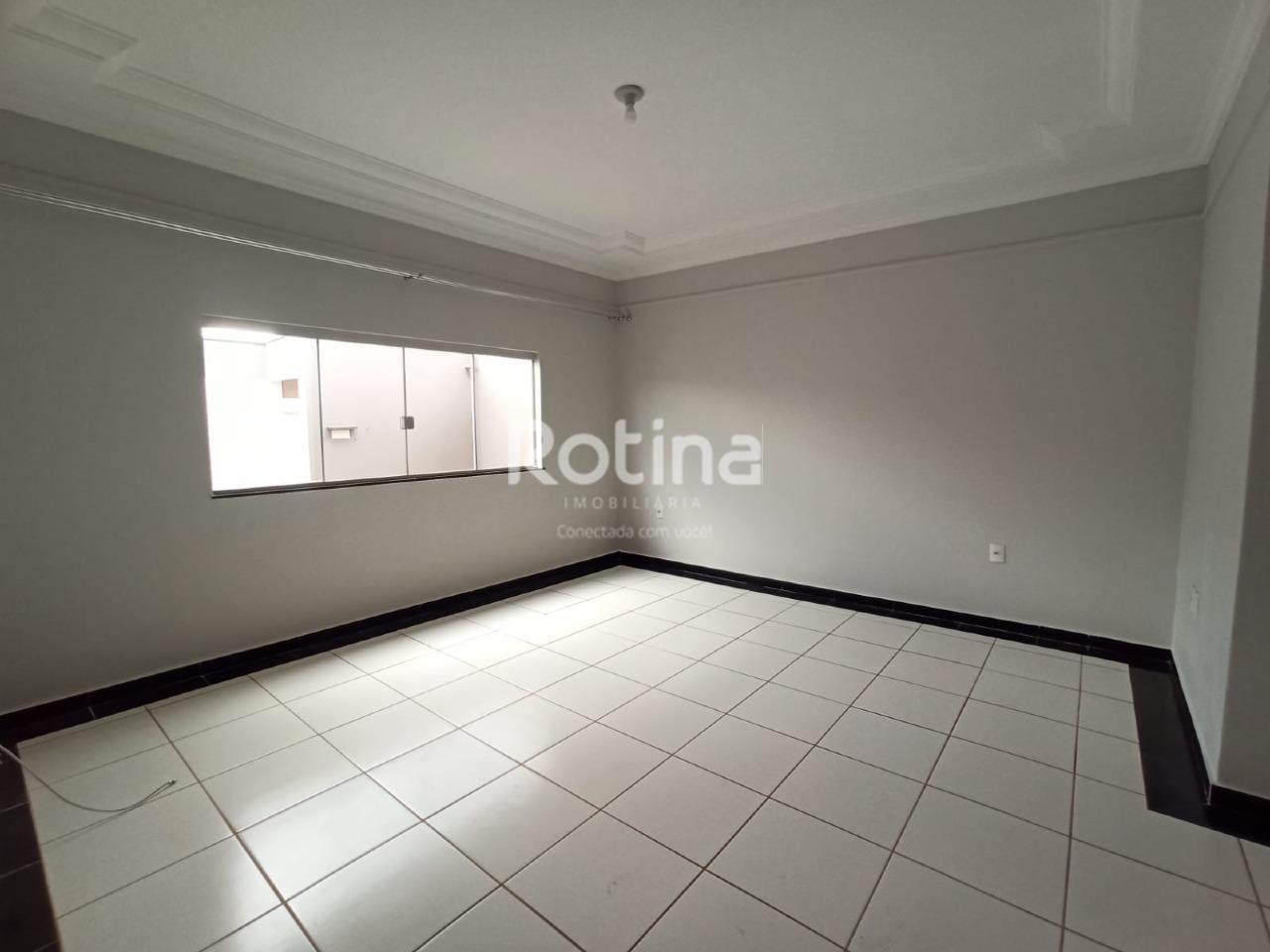 Casa para alugar, 3 quartos em Uberlândia no bairro Granada no valor de R$ 4.000,00 - Rotina Imobiliária: 
