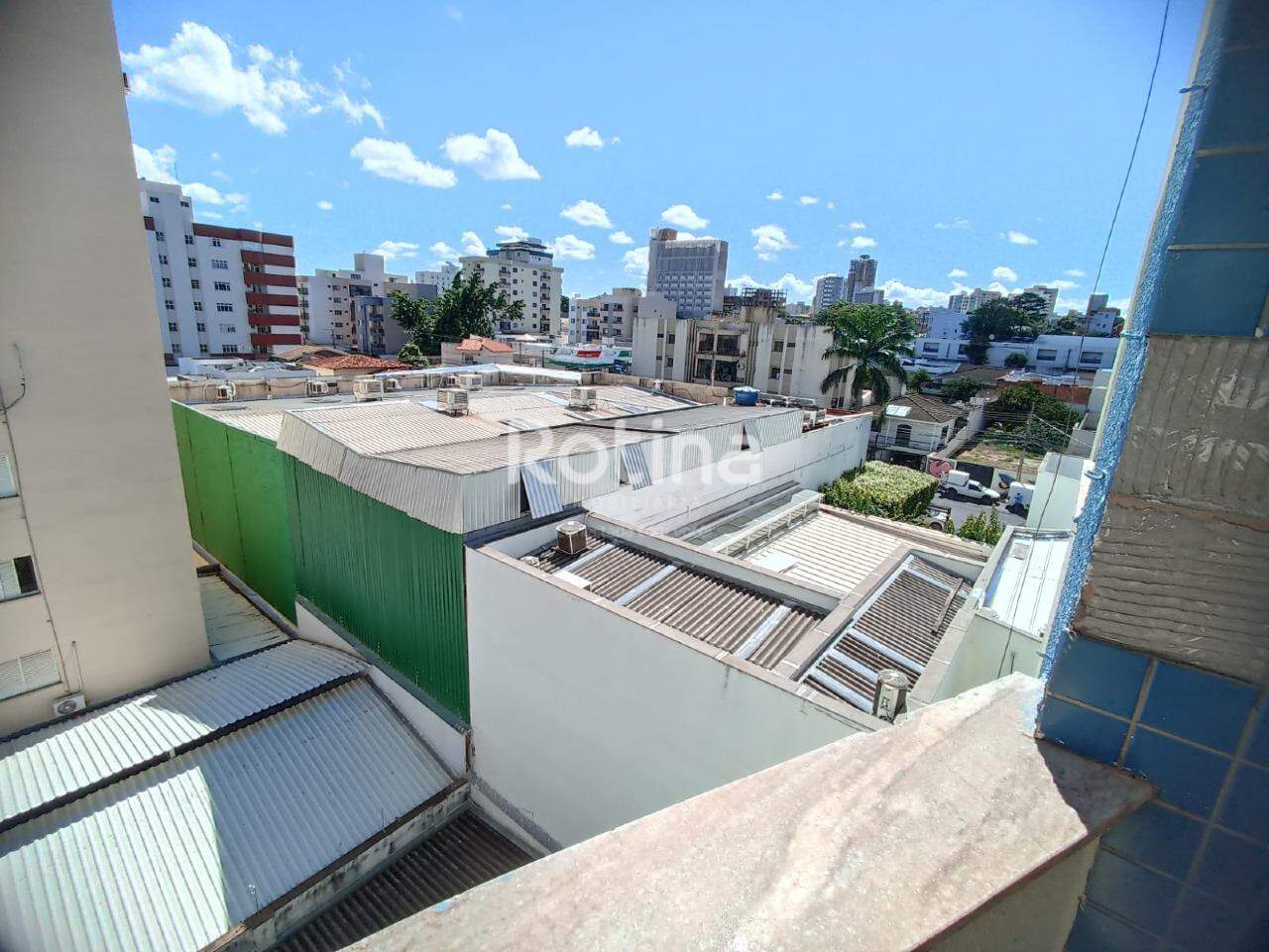 Apartamento à venda, 2 quartos em Uberlândia no bairro Saraiva no valor de R$ 300.000,00 - Rotina Imobiliária: 