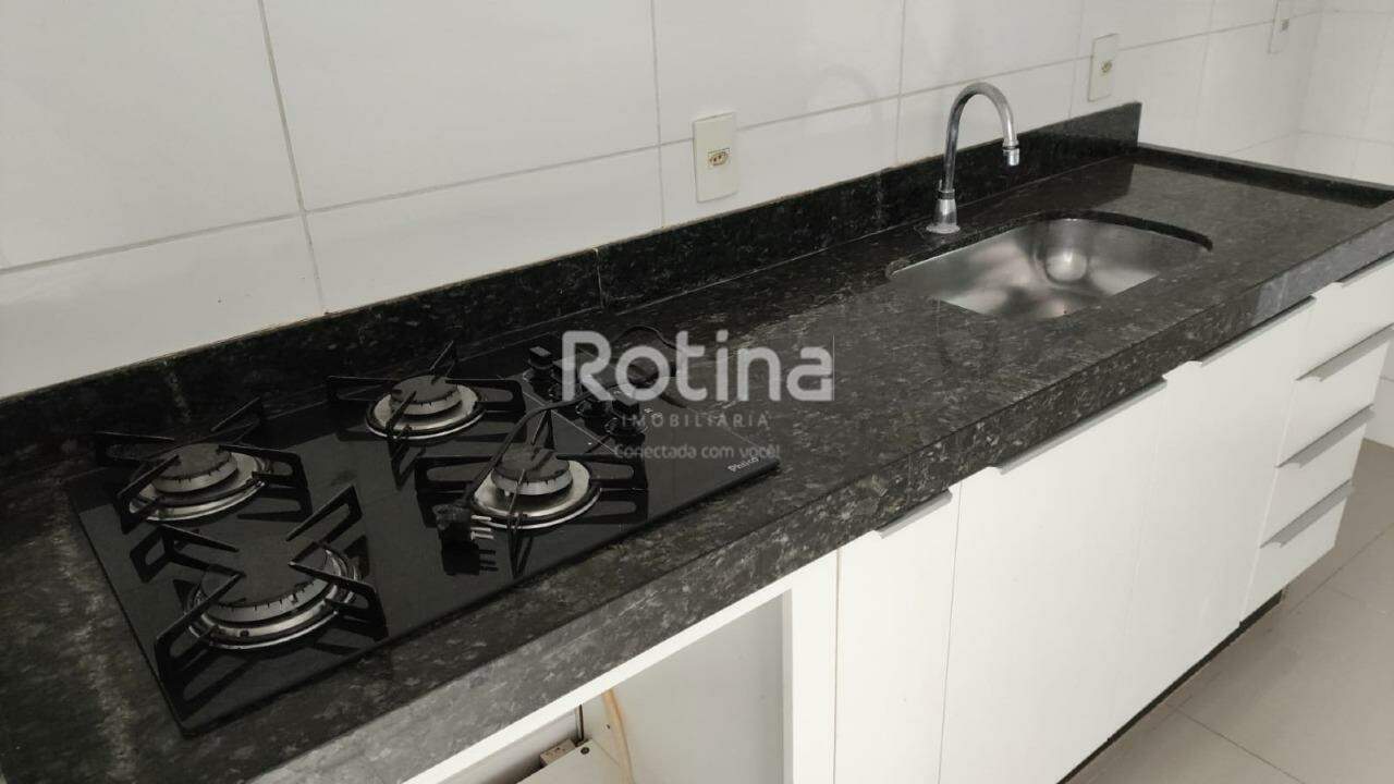 Apartamento para alugar, 2 quartos em Uberlândia no bairro Vigilato Pereira no valor de R$ 1.350,00 - Rotina Imobiliária: 
