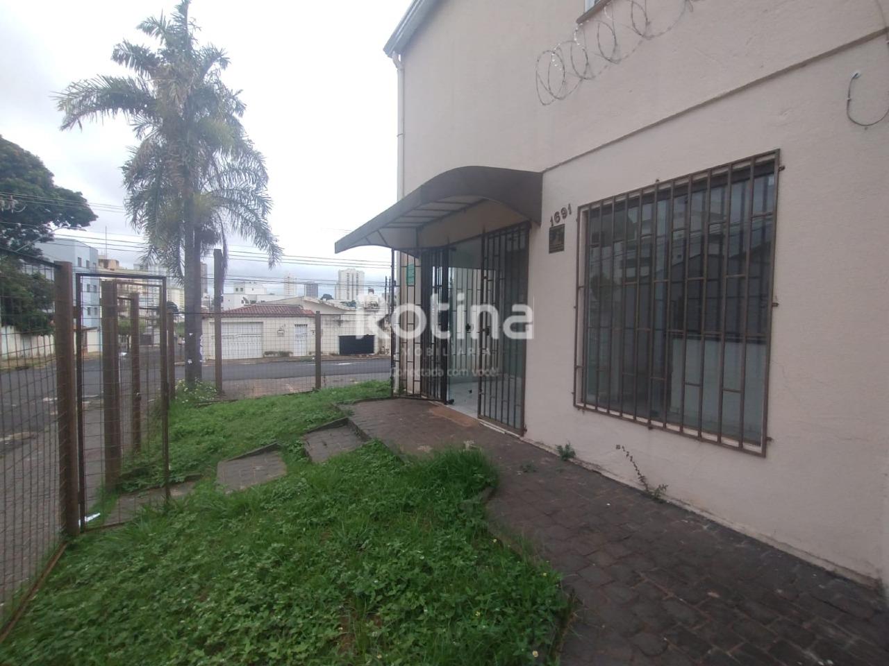 Casa Comercial para alugar, em Uberlândia no bairro Saraiva no valor de R$ 3.000,00 - Rotina Imobiliária: 
