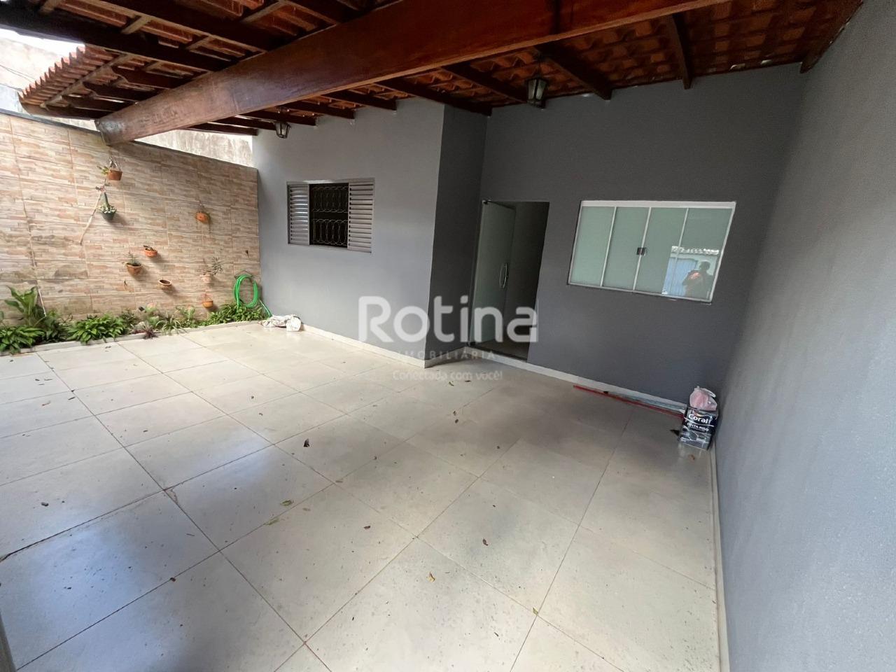 Casa para alugar, 3 quartos em Uberlândia no bairro Planalto no valor de R$ 2.300,00 - Rotina Imobiliária: 