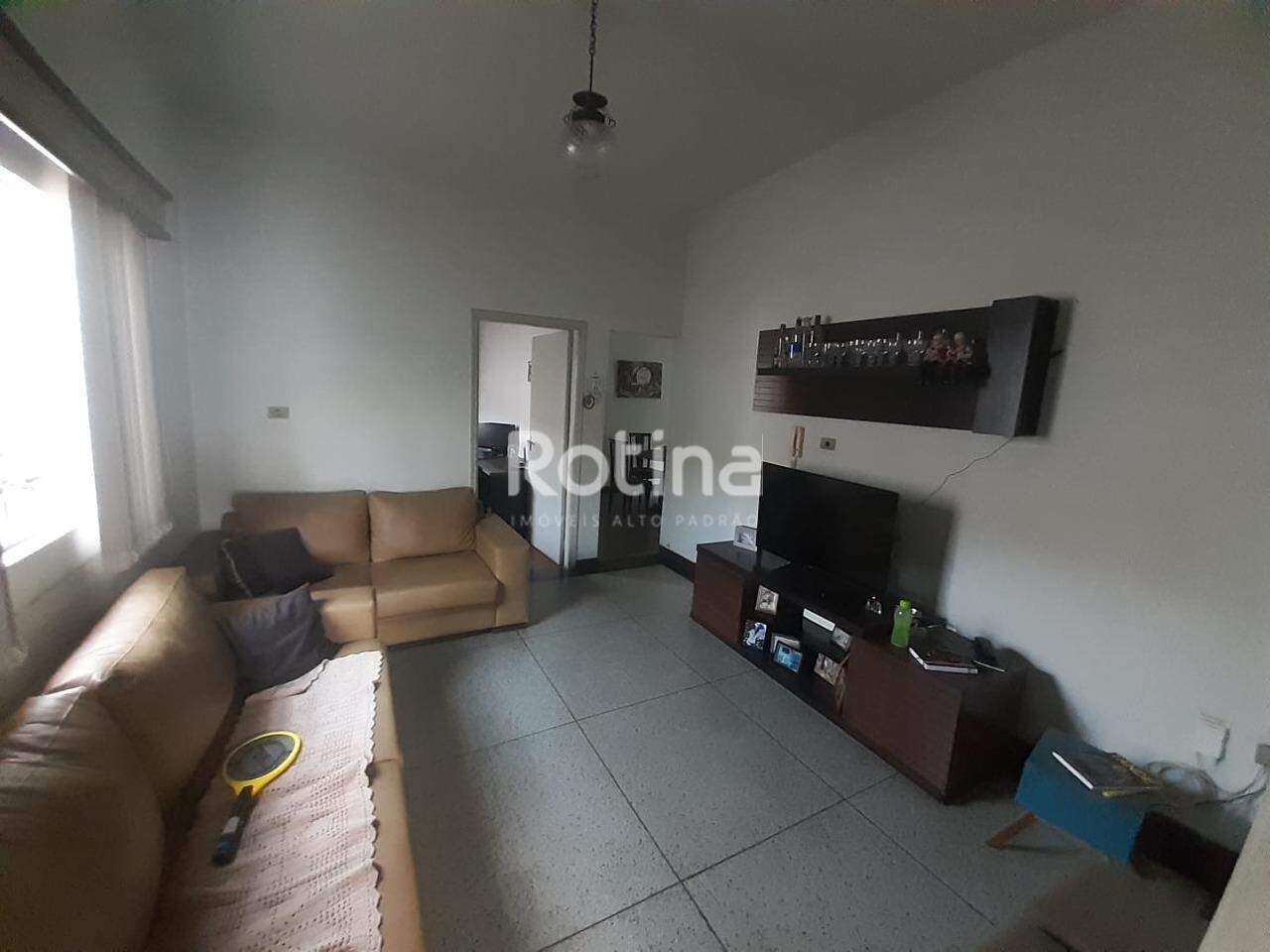 Casa à venda, 3 quartos em Uberlândia no bairro Nossa Senhora Aparecida no valor de R$ 900.000,00 - Rotina Imobiliária: 